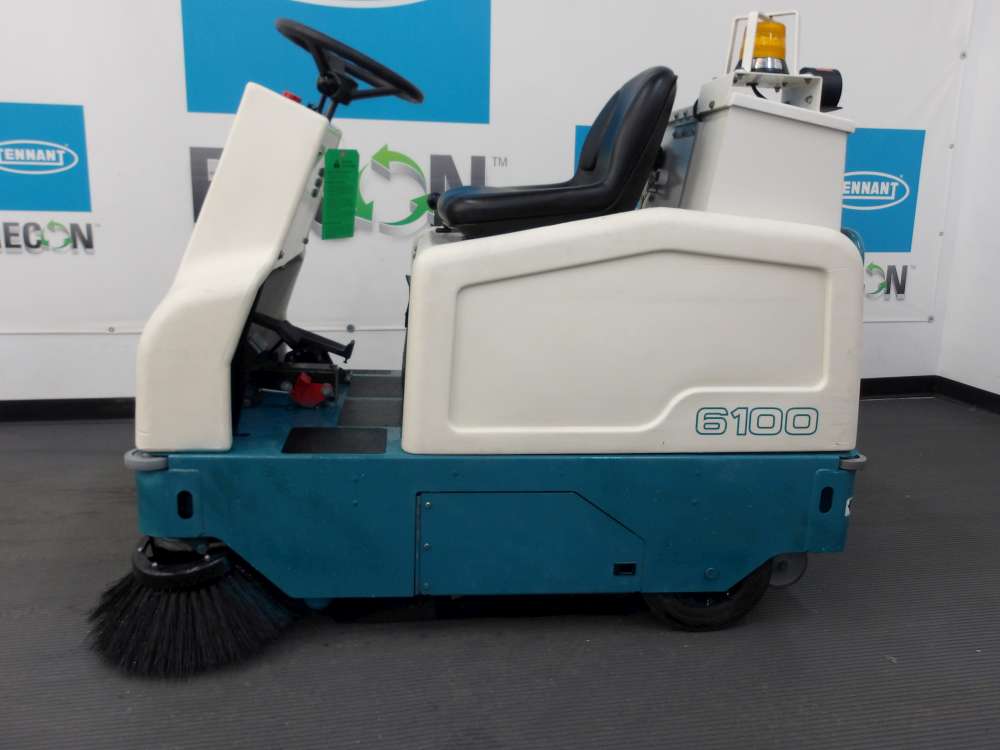 Used 6100-5264 Battery Sweeper