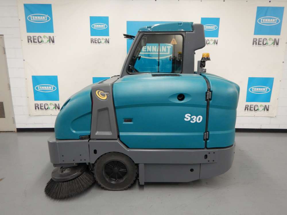 CPO/Used S30-10393 Sweeper