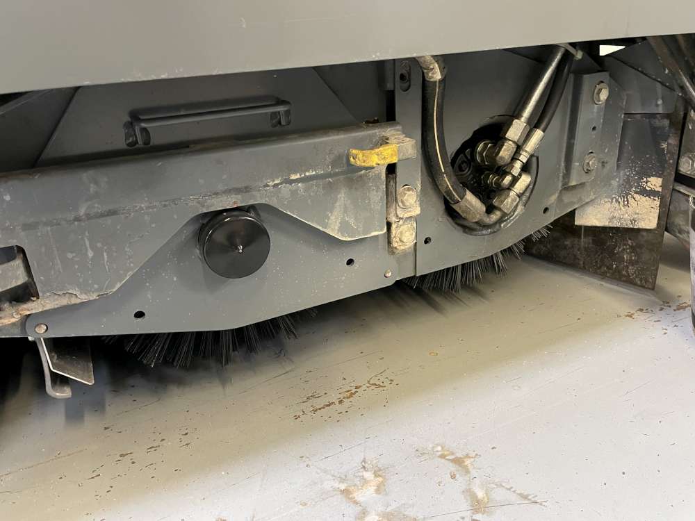 Used T20-10250 Scrubber