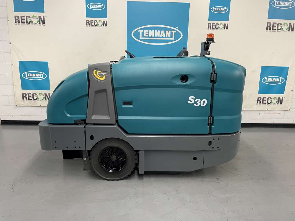 Used S30-11033 Sweeper