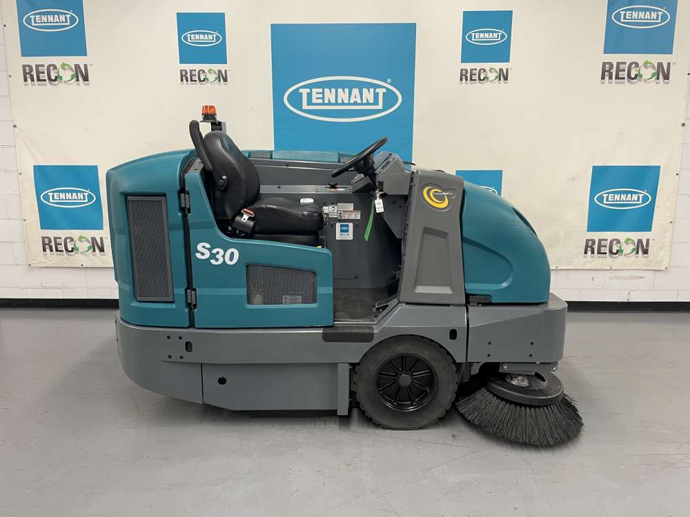 Used S30-11033 Sweeper