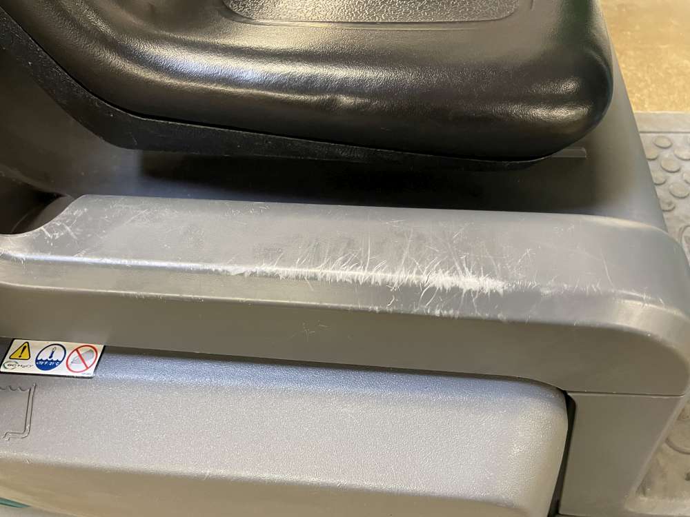 Used T12-107974720 Scrubber