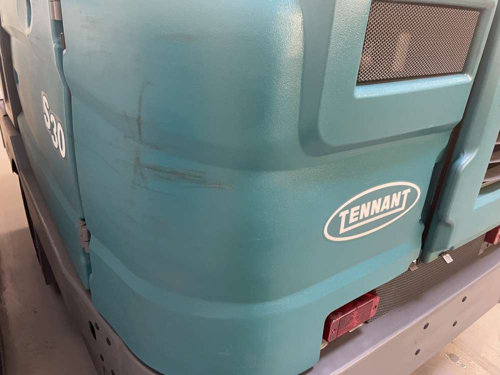 Used S30-11438 Sweeper