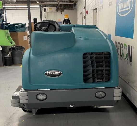 Certified M30-4786 Sweeper-Scrubber