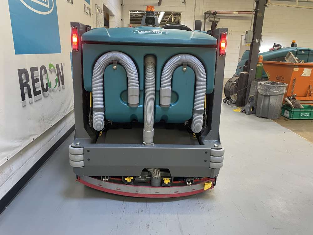 Certified M20-10445 Sweeper-Scrubber