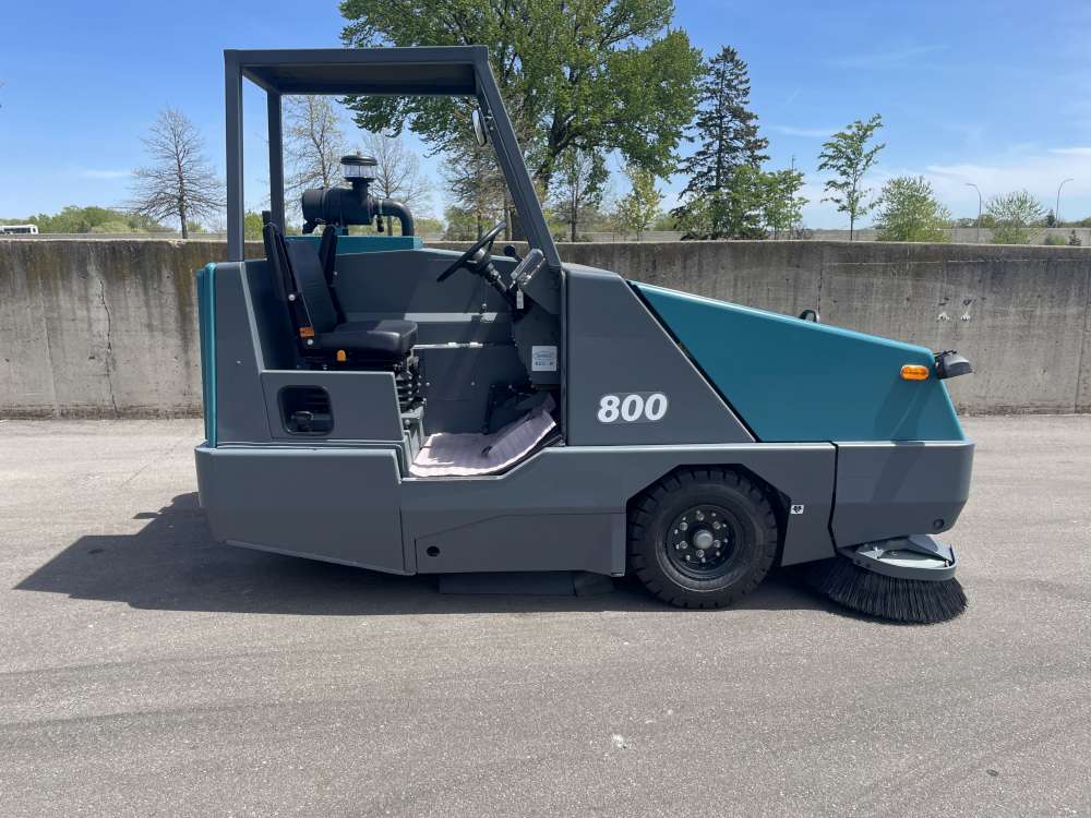 Used 800-8937 Gas Sweeper