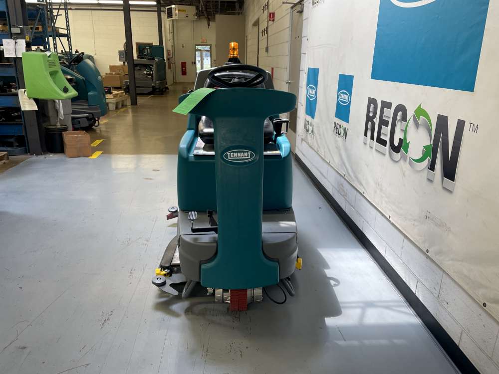 Used T7-11020165 Scrubber