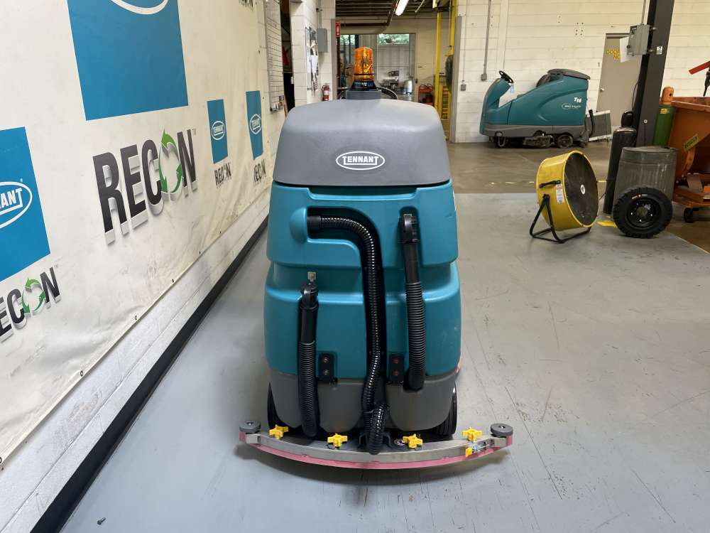 Used T7-11020165 Scrubber