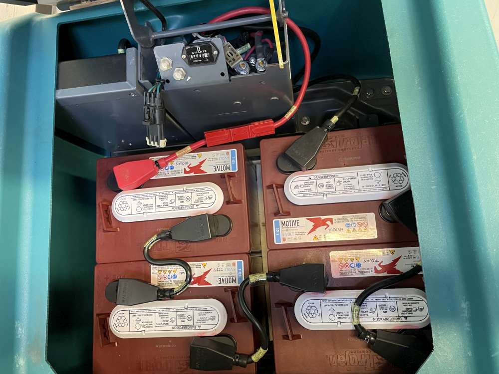 Used T7-11020175 Scrubber