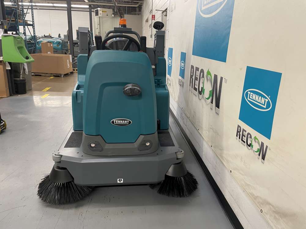 USED S16H-2379 Sweeper