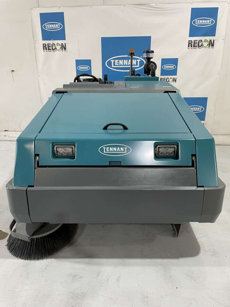CPO/Used 800-8956 LP Sweeper