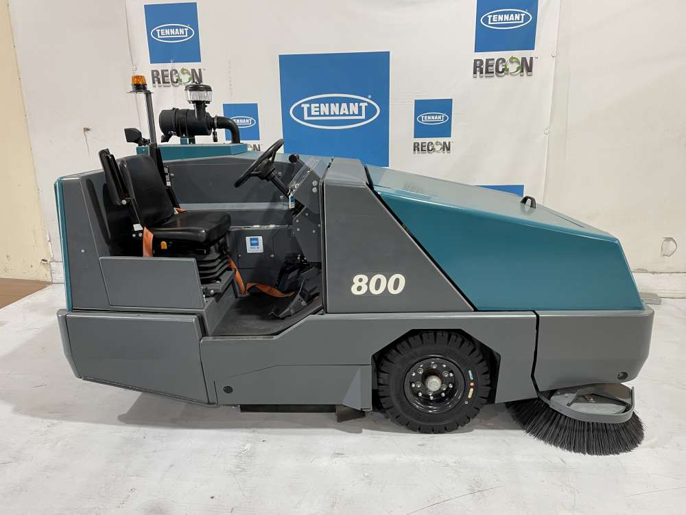 CPO/Used 800-8956 LP Sweeper