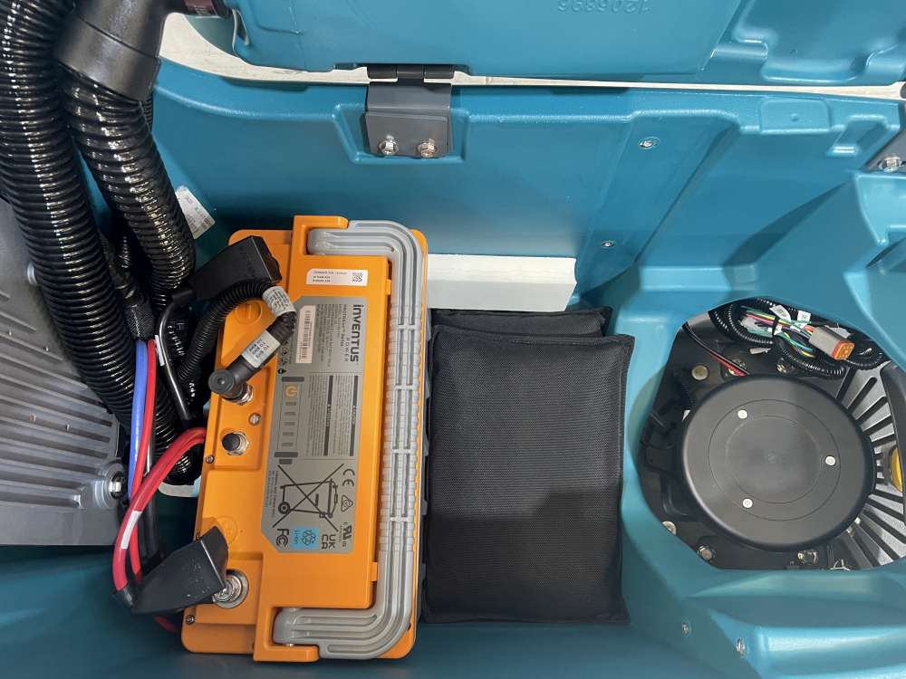 Certified T300-100000019365 Scrubber