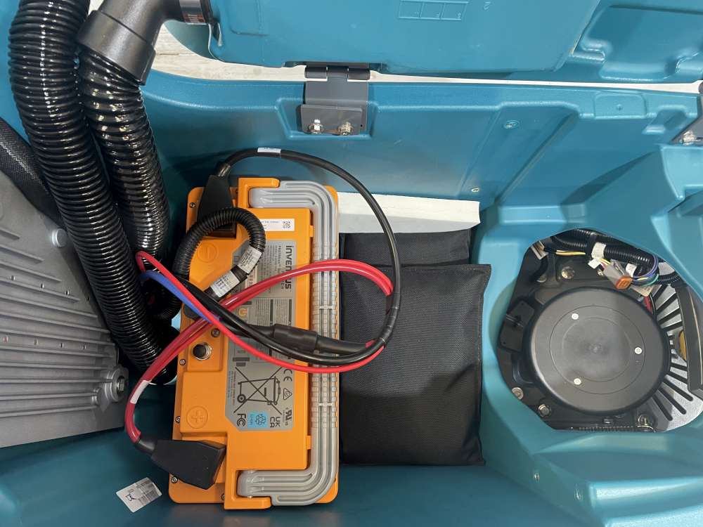 Certified T300-100000019366 Scrubber