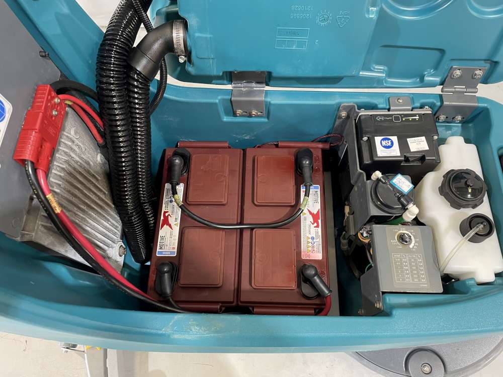 CPO/Used T300-10758151 Scrubber