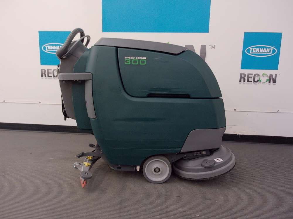 USED Nobles SS300-10777098 Scrubber - TennantRecon