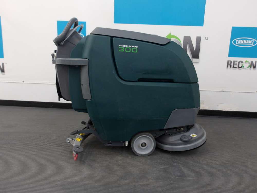 USED Nobles SS300-10779424 Scrubber