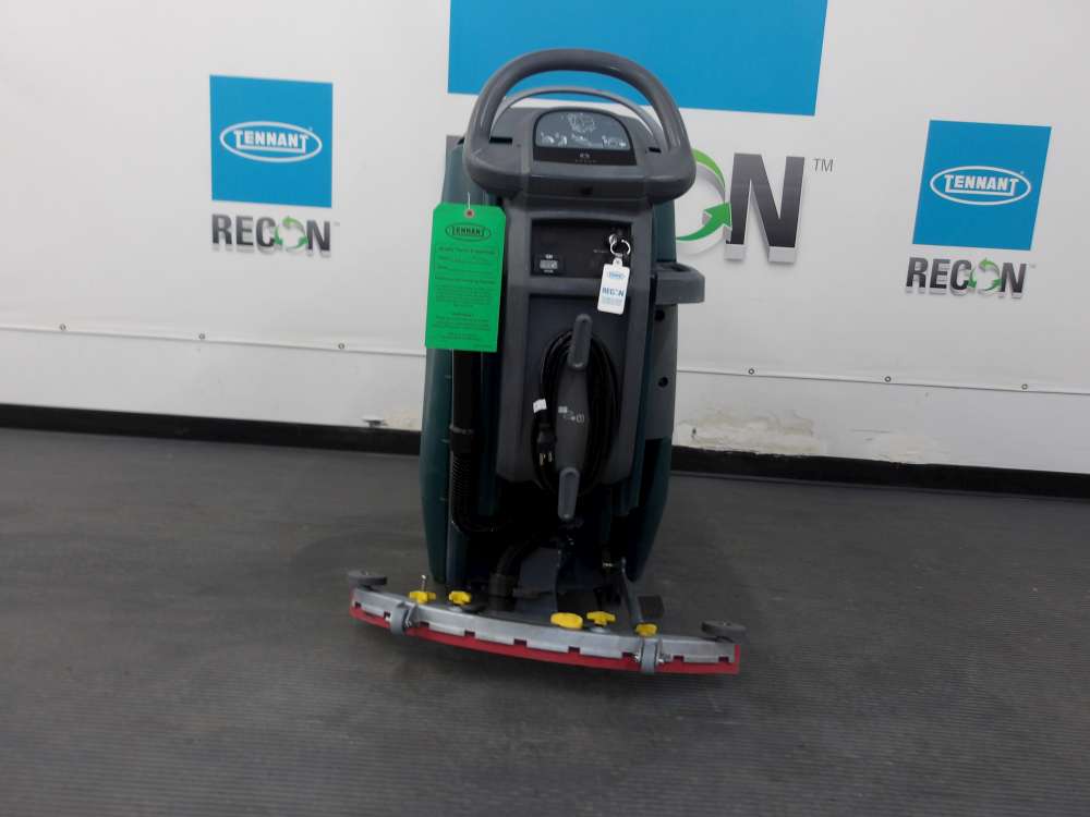 USED Nobles SS300-10779424 Scrubber