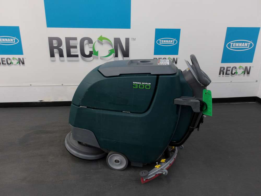 USED Nobles SS300-10779424 Scrubber