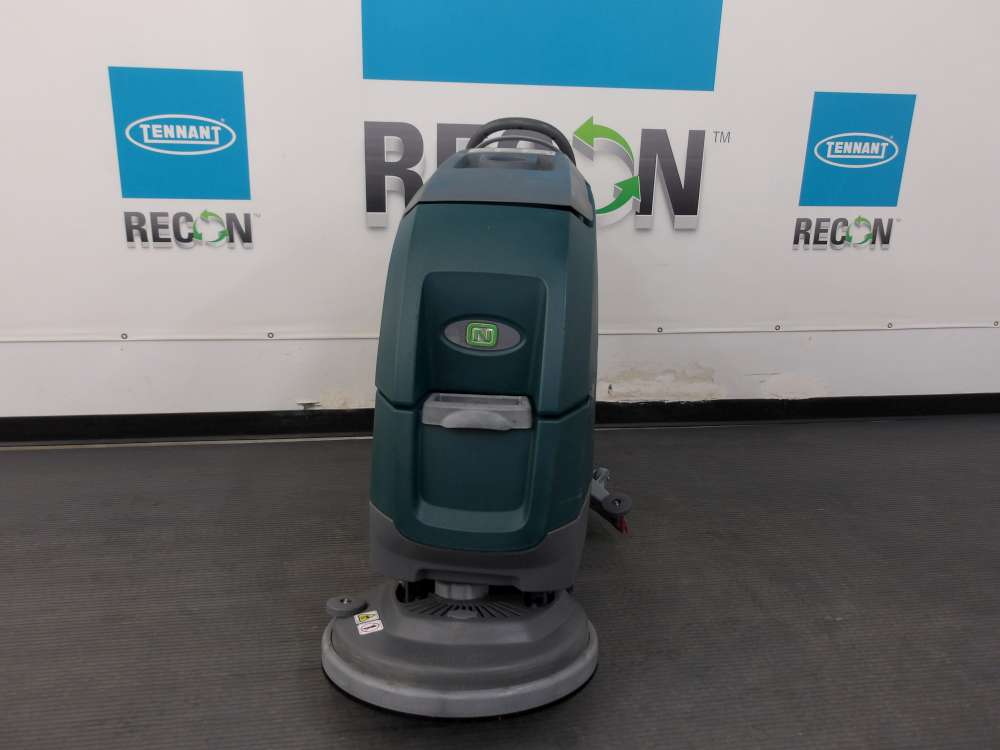 USED Nobles SS300-10902699 Scrubber