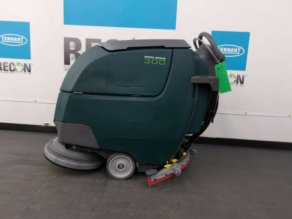 USED Nobles SS300-10946352 Scrubber