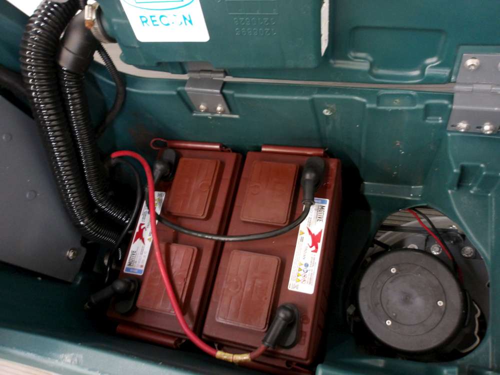 USED Nobles SS300-10974831 Scrubber-