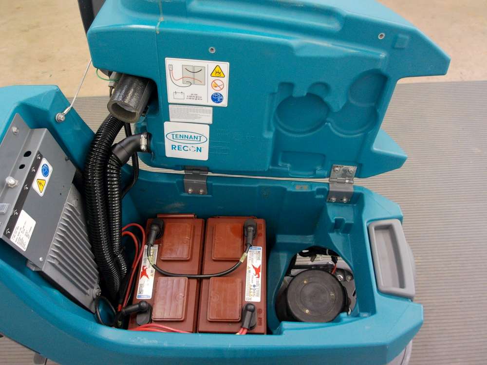 Used T300-11009960 Scrubber