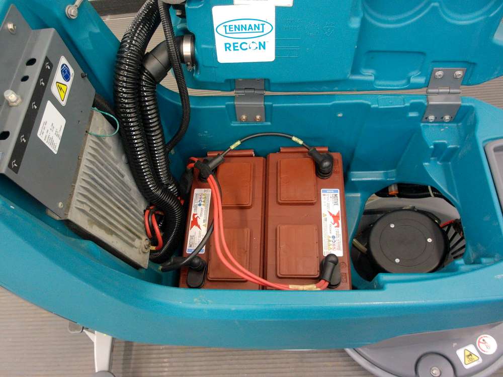 CPO/Used T300-11048181 Scrubber