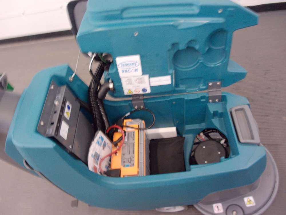Certified T300e-100000008906 Scrubber