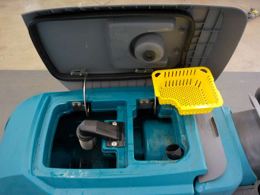 Used T300e-10910484 Scrubber