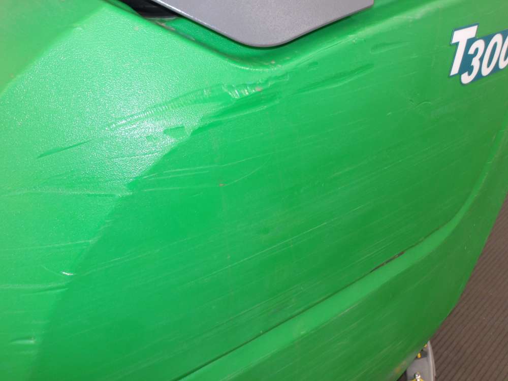 Used T300e-10923441 Scrubber