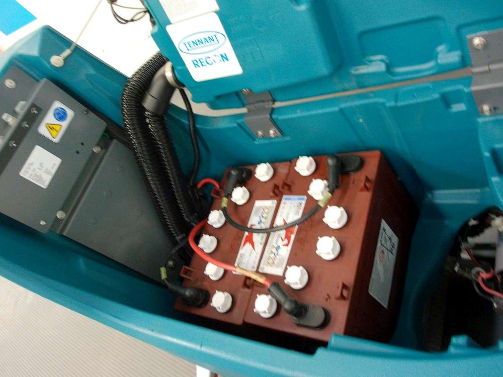 CPO/Used T300e-11027489 Scrubber