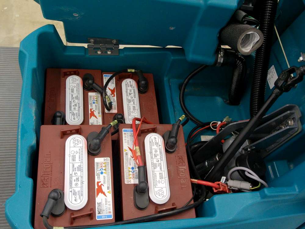 Used T350-10912218 Scrubber