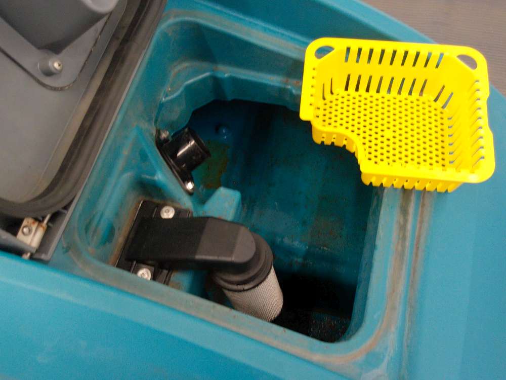 Used T350-10912218 Scrubber