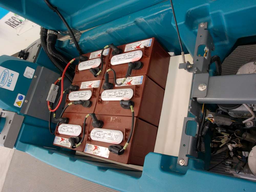 CPO/Used T600E-11022525 Scrubber
