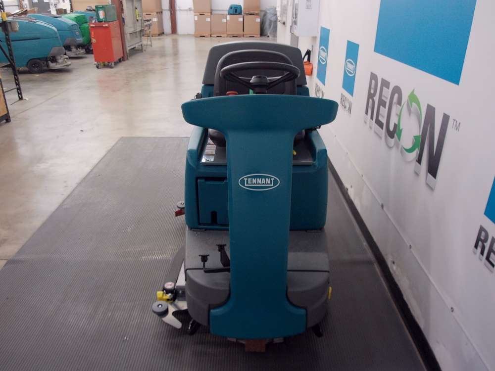 Used T7-10411782 Scrubber